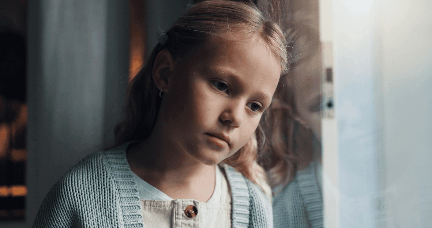 Supporting young children in ECEC exposed to distressing global events: how services can respond with care, clarity and trauma-informed practice