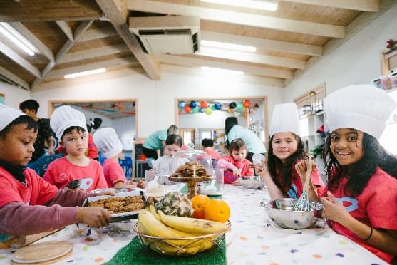 Camp Australia cooks up a storm to combat poor COVID-19 eating habits