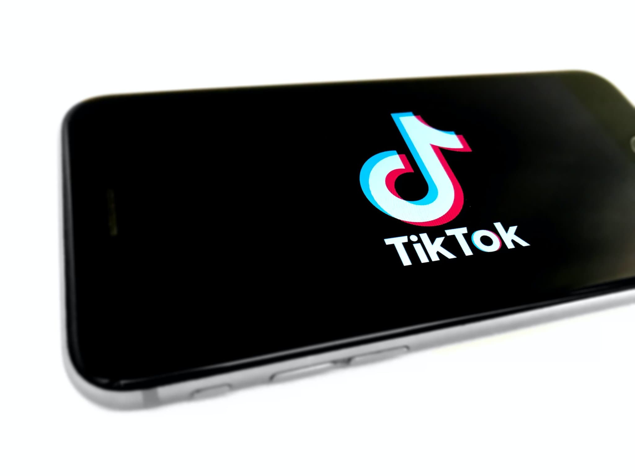 UWU attracts attention from Australian Electoral Commission for TikTok campaign