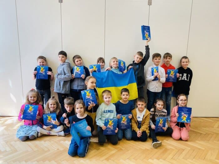 Children in Australia invited to share compassion for Ukraine through hearts campaign