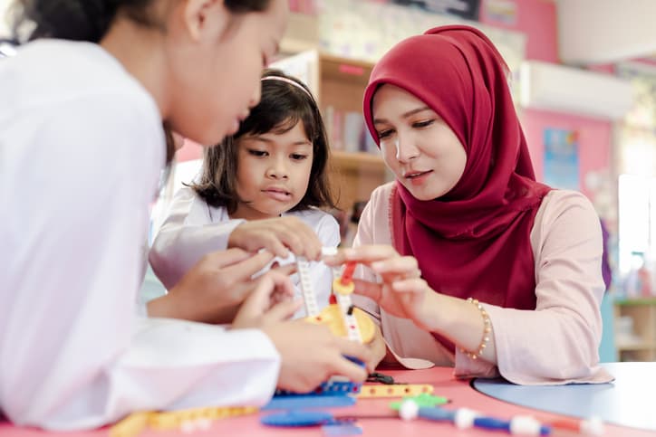 Migrant workers are scared to speak up, new report shows