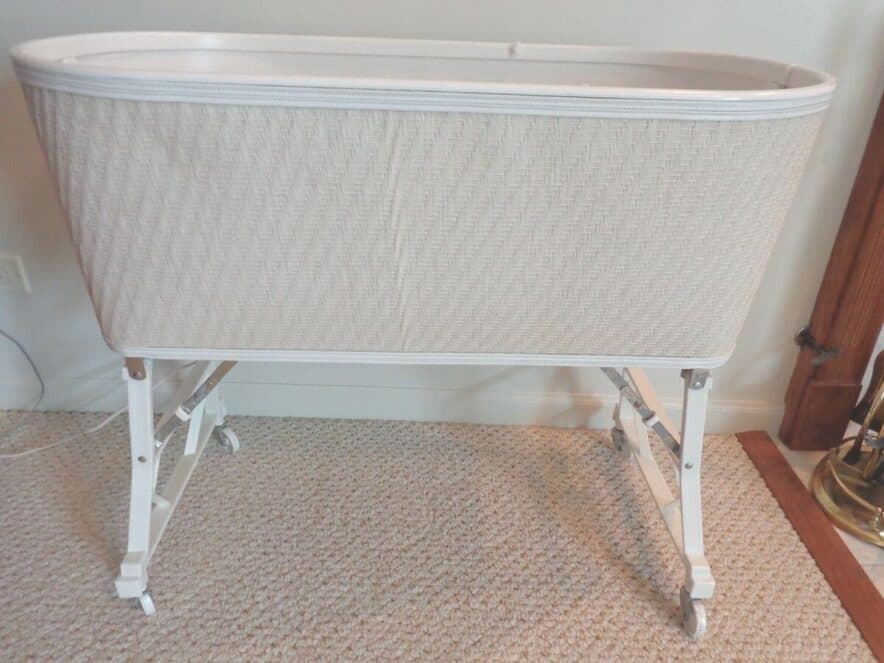 Bassinets banned from 1 October, ACECQA rules, except in WA