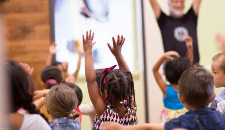 Occupational therapy students join Broome early learning centre to strengthen early development