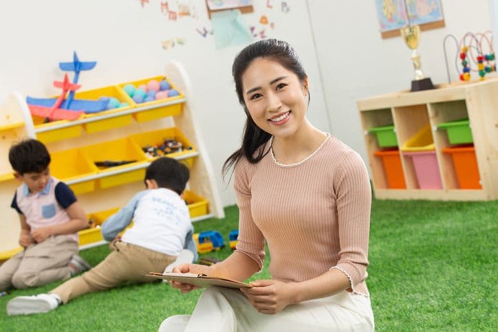 UNE to offer new Bachelor of Education (Early Childhood) to fast track qualification