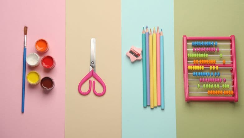 Online educator job ad listings fall 10% year on year, ECTs 34% and centre directors 17%