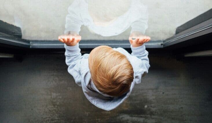 Minister Jason Clare delivers national childcare safety plan to Parliament