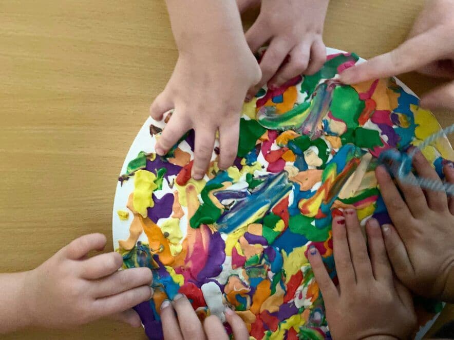 SNAICC and Federal Government team up to develop playgroups pilot