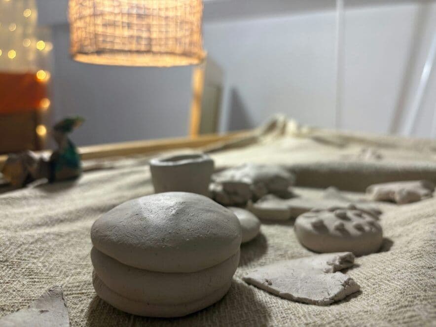 Department of Education signs formal partnership agreement with SNAICC