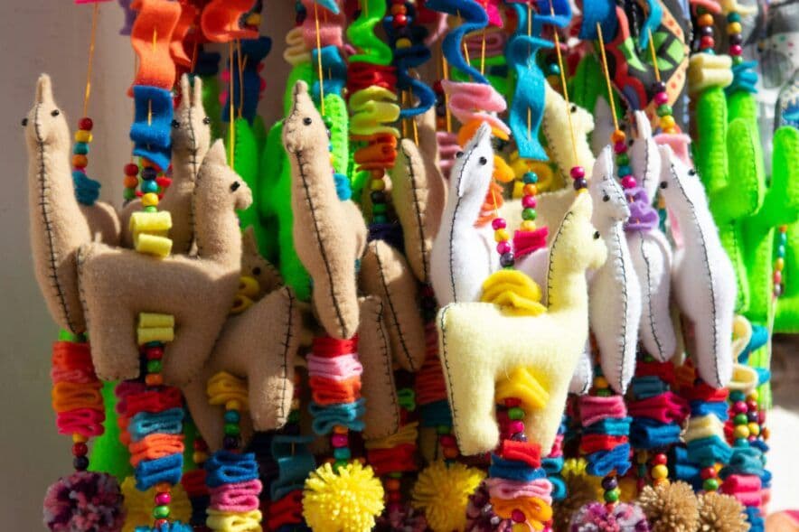 From playground to boardrooms: How childhood and adolescence shape future leaders