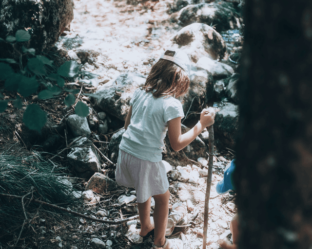 $900,000 in grants to launch and improve 150 bush kinder programs