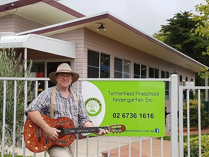 Kevin O’Donoghue keeps Australian traditions alive with interactive swaggie experience