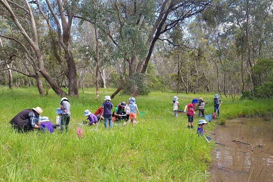 Grants available for Victorian kinder services to operate bush kinder program