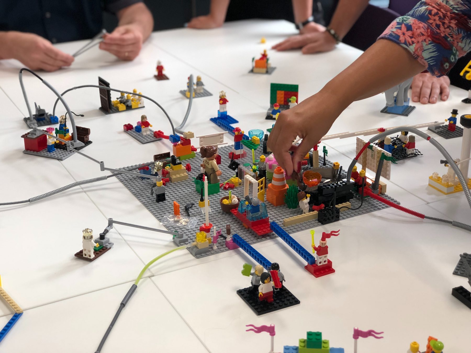 $10 million sees Scratch Foundation work with The LEGO Foundation tech play