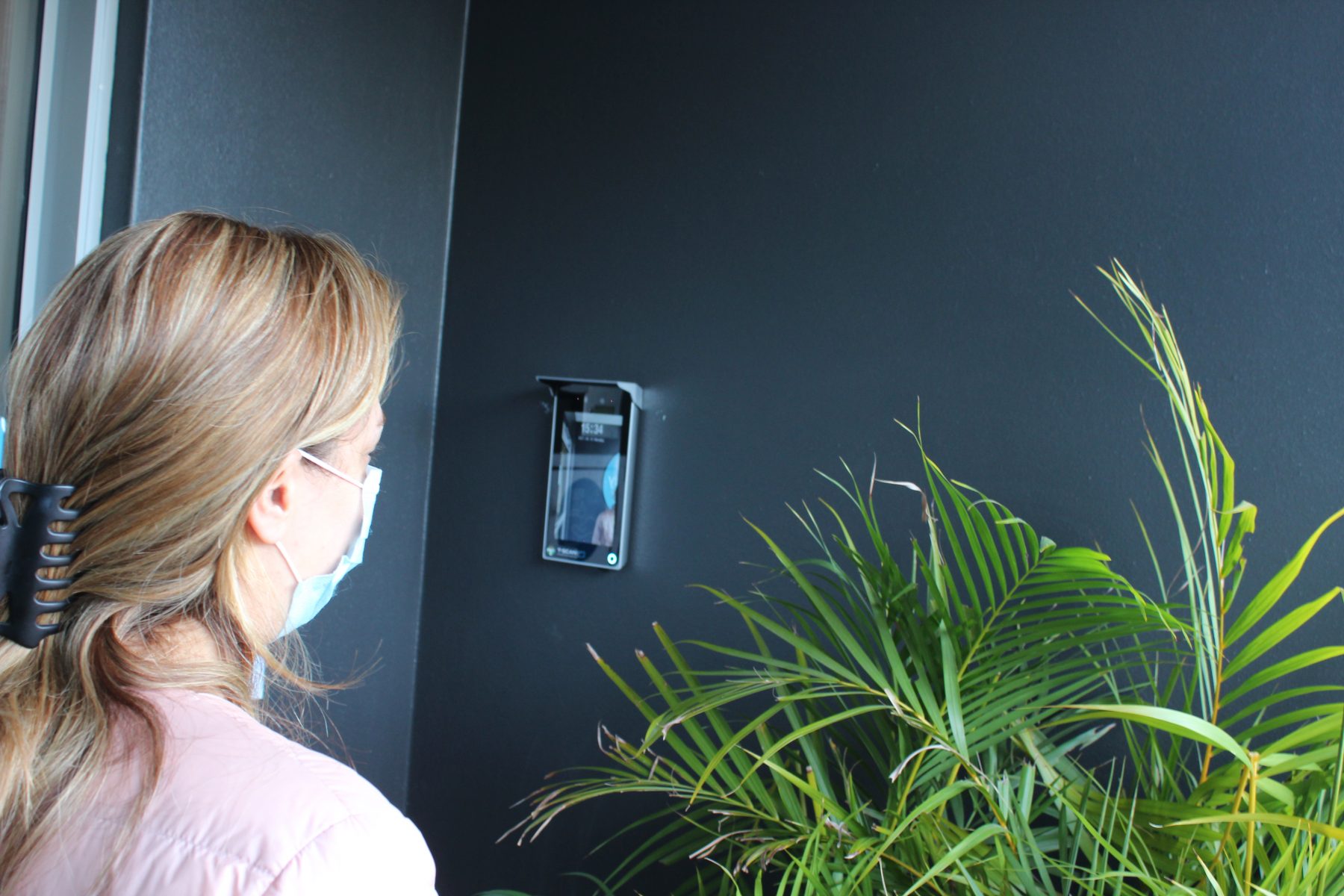 New hands free entry system from TScan set to revolutionise ECEC centre security